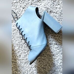 INCH2 womens leather open toe/heel booties size 8 (38) dusty blue